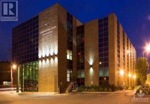 200 Catherine Street, Ottawa, Ontario  K2P 2G8 - Photo 1 - X10402592