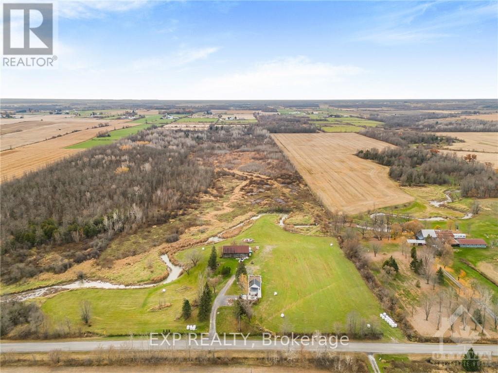 3420 Greenlane Road, East Hawkesbury, Ontario  K6A 2R2 - Photo 1 - X10410692