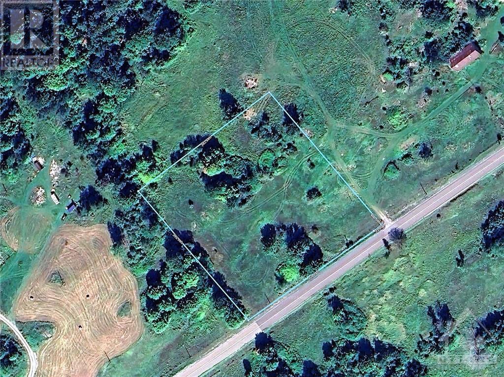 816 Bennett Lake Road, Tay Valley, Ontario  K0G 1A0 - Photo 1 - X10433905