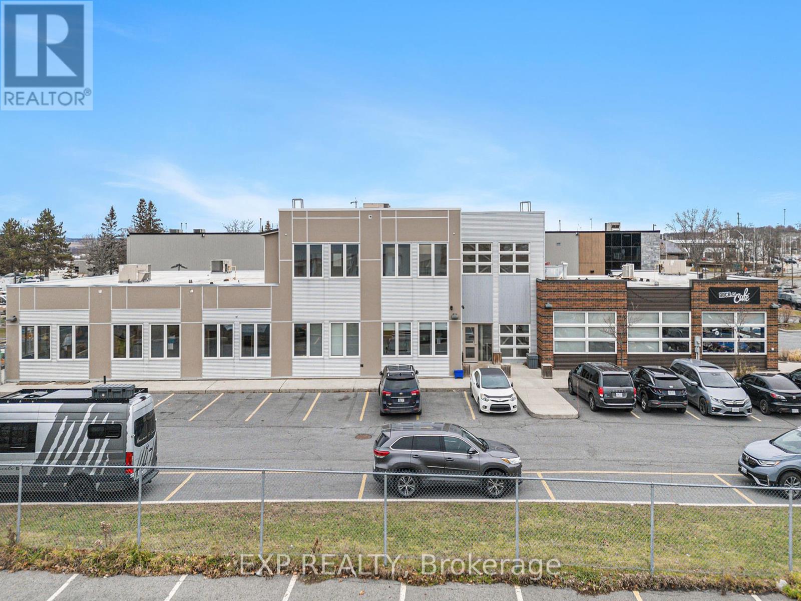 511 Lacolle Way, Ottawa, Ontario  K4A 5B6 - Photo 1 - X11212060