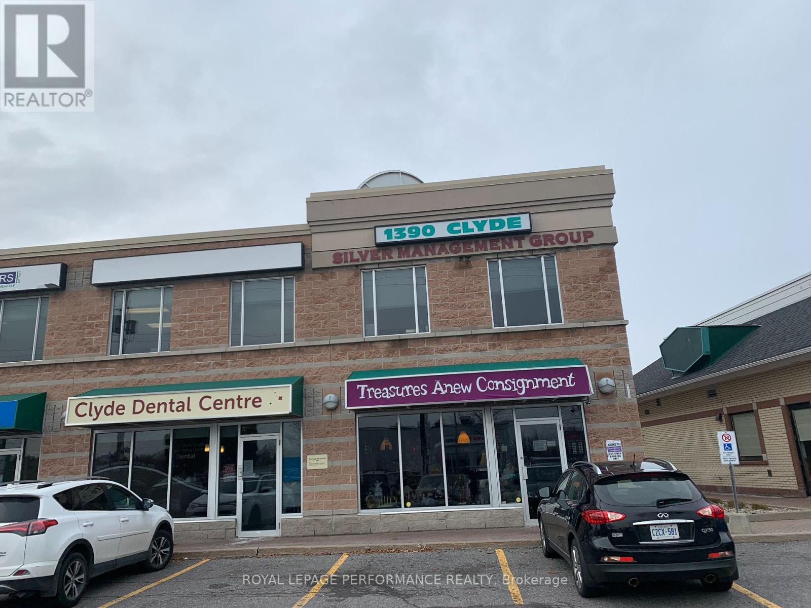 201 - 1390 Clyde Avenue, Ottawa, Ontario  K2G 3H9 - Photo 1 - X11822420
