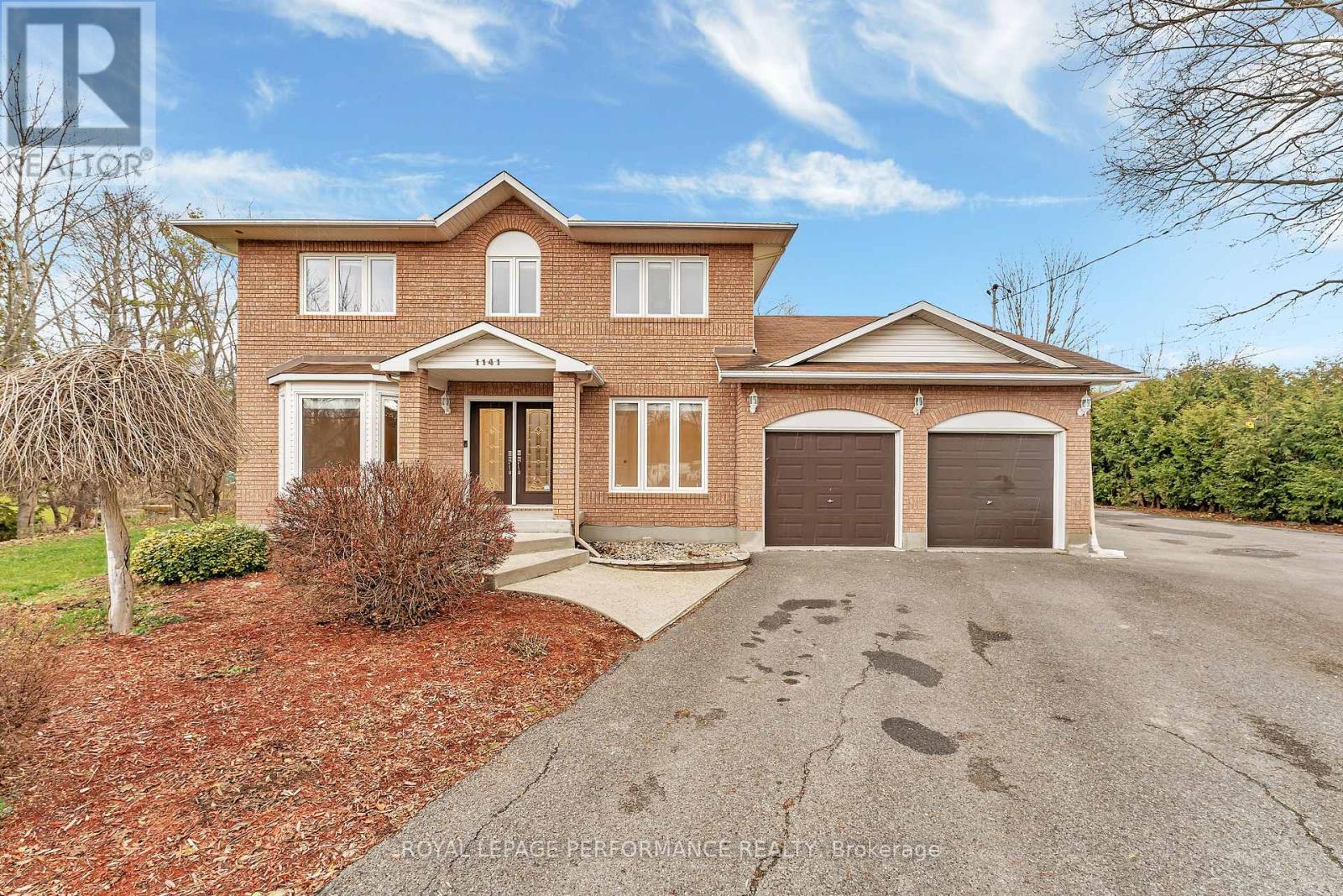 1141 Meadow Lane Road, Ottawa, Ontario  K4C 1C3 - Photo 1 - X11824332