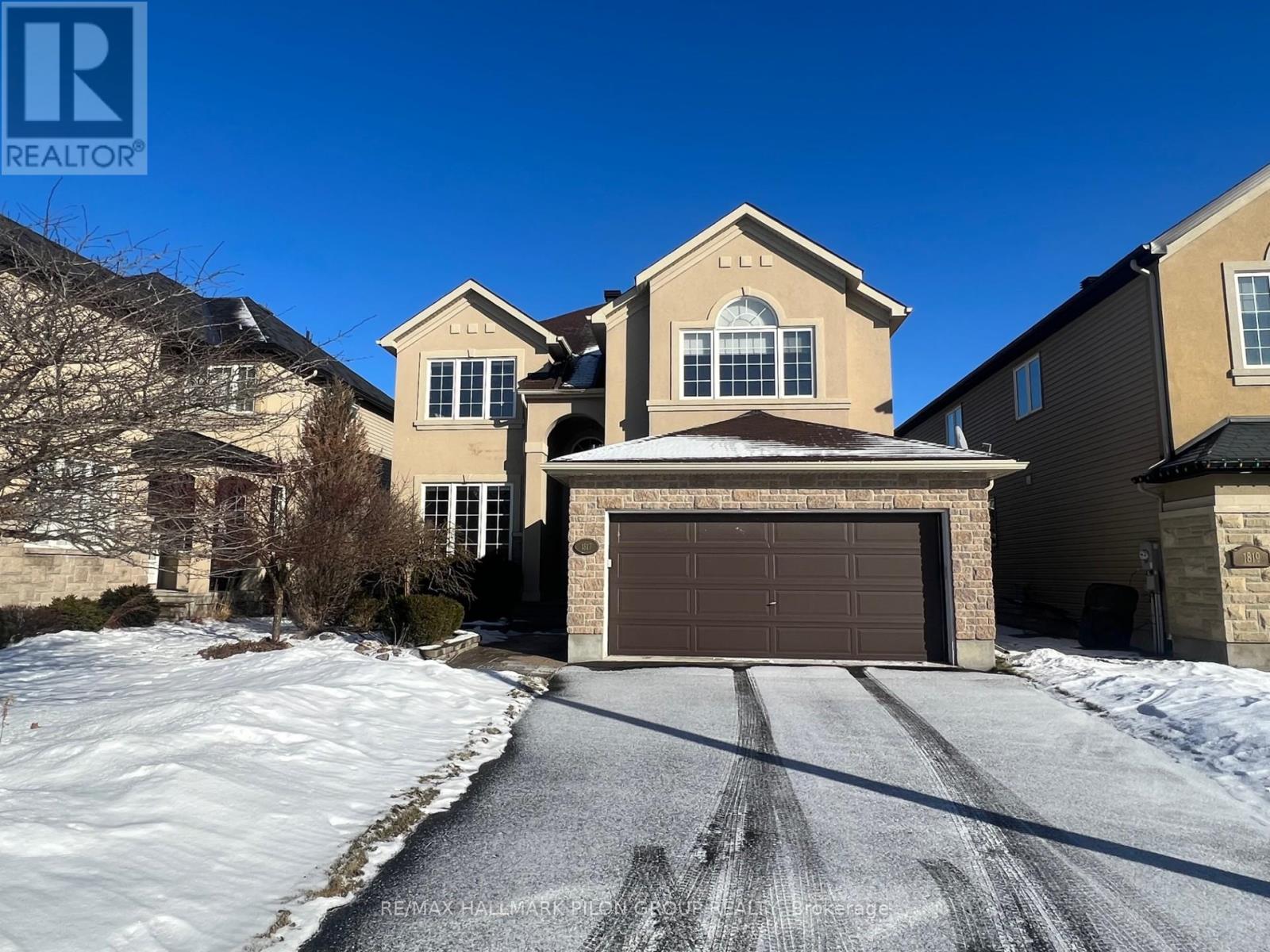 1817 Mickelberry Crescent, Ottawa, Ontario  K4A 0E6 - Photo 1 - X11933412