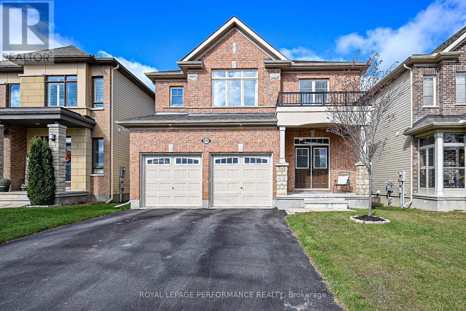 571 Parade Drive, Ottawa, Ontario  K2S 0Y1 - Photo 1 - X11934736