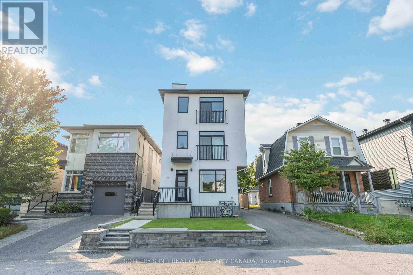 288 Duncairn Avenue, Ottawa, Ontario  K1Z 7G9 - Photo 1 - X11938549
