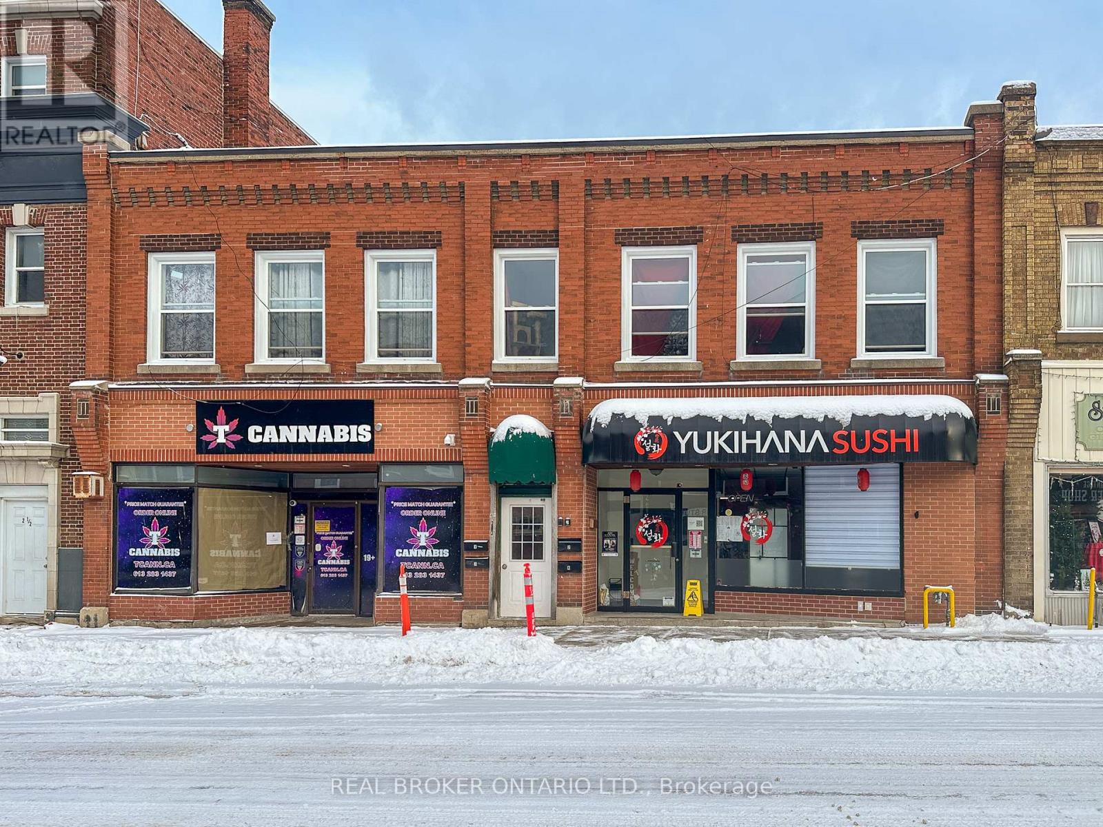 4-6 Russell Street E, Smiths Falls, Ontario  K7A 1E8 - Photo 1 - X11946453