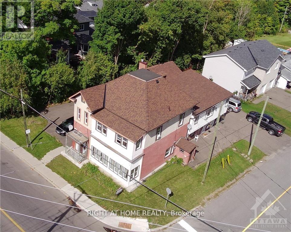 229 Elgin Street W, Arnprior, Ontario  K7S 1P4 - Photo 1 - X11950554