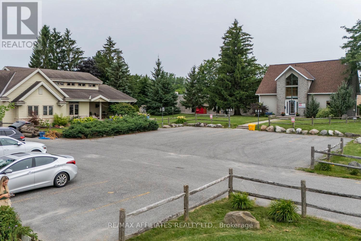 2188 Robertson Road, Ottawa, Ontario  K2H 5Z1 - Photo 1 - X11979263
