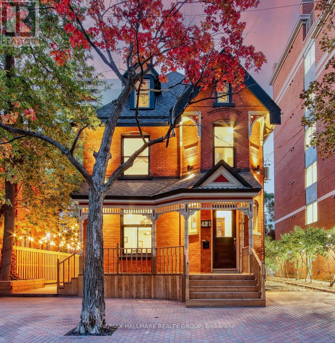 421 Gilmour Street, Ottawa, Ontario  K2P 0R5 - Photo 1 - X11983849
