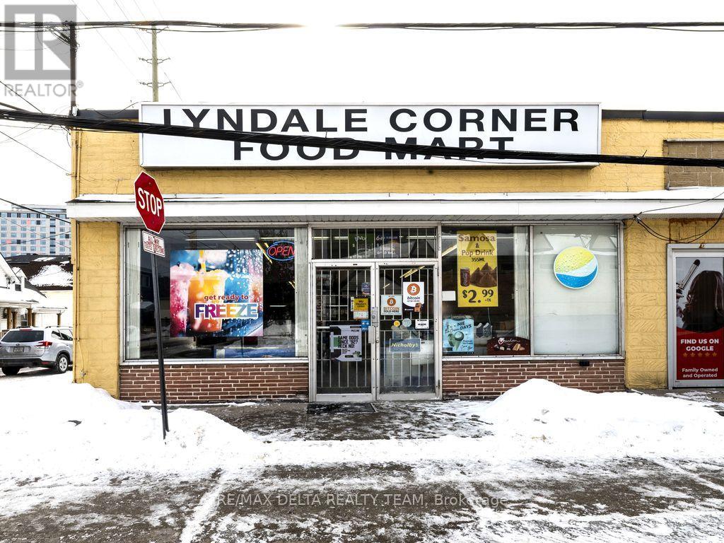 60 Lyndale Avenue, Ottawa, Ontario  K1Y 2M8 - Photo 1 - X12002369