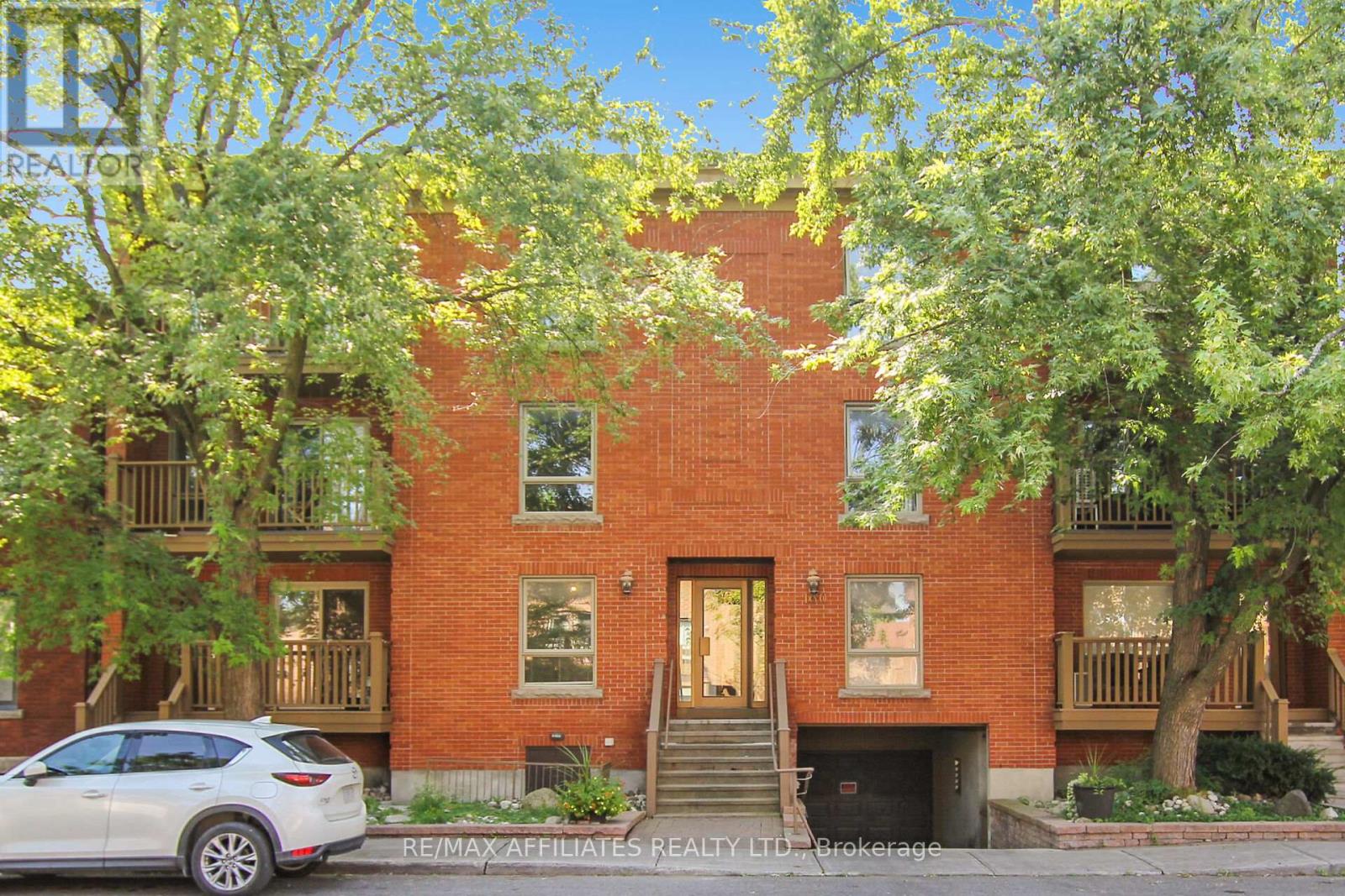#1 - 160 Bruyere Street, Ottawa, Ontario  K1N 5E1 - Photo 1 - X12158260