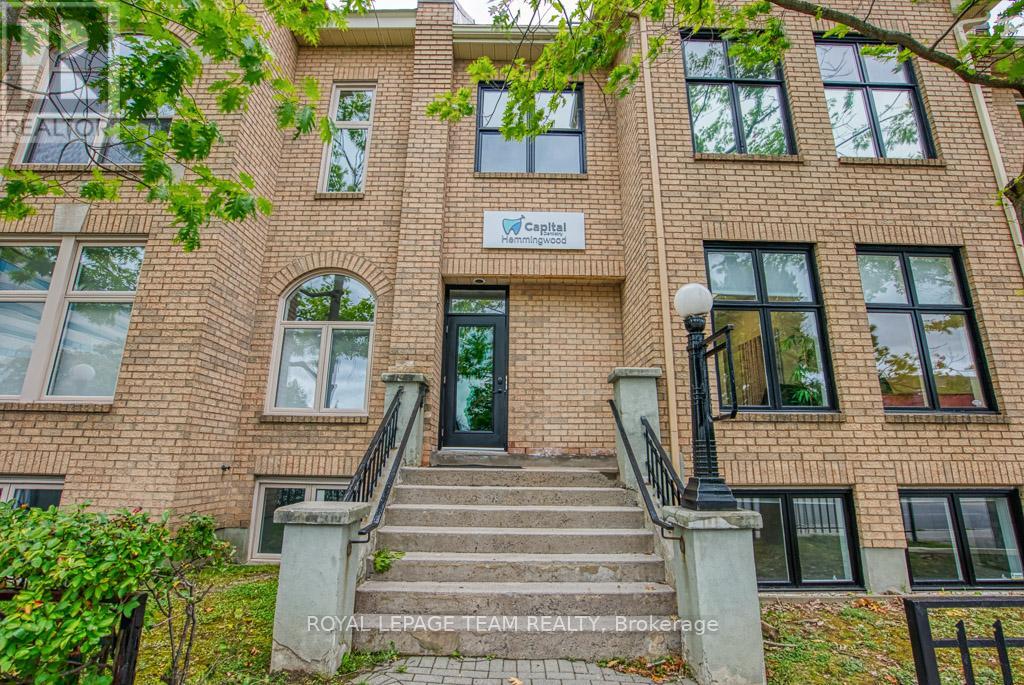 84 Centrepointe Drive, Ottawa, Ontario  K2G 6B1 - Photo 2 - X12203412