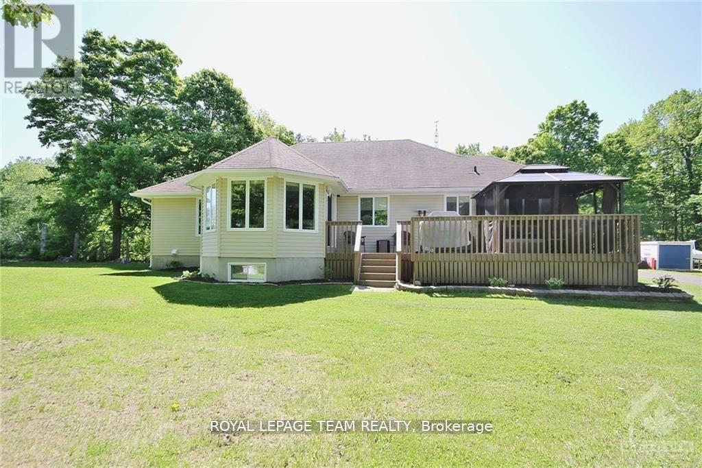 988 RIVER ROAD, north grenville, Ontario