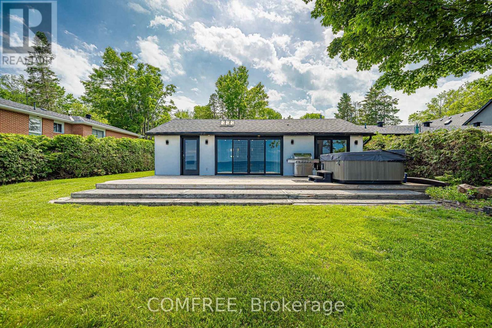 901 Woodland Drive, Oro-Medonte, Ontario  L3V 0R8 - Photo 1 - S12237775