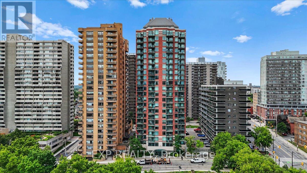 1003 - 570 Laurier Avenue W, Ottawa, Ontario  K1R 1C8 - Photo 1 - X12255310