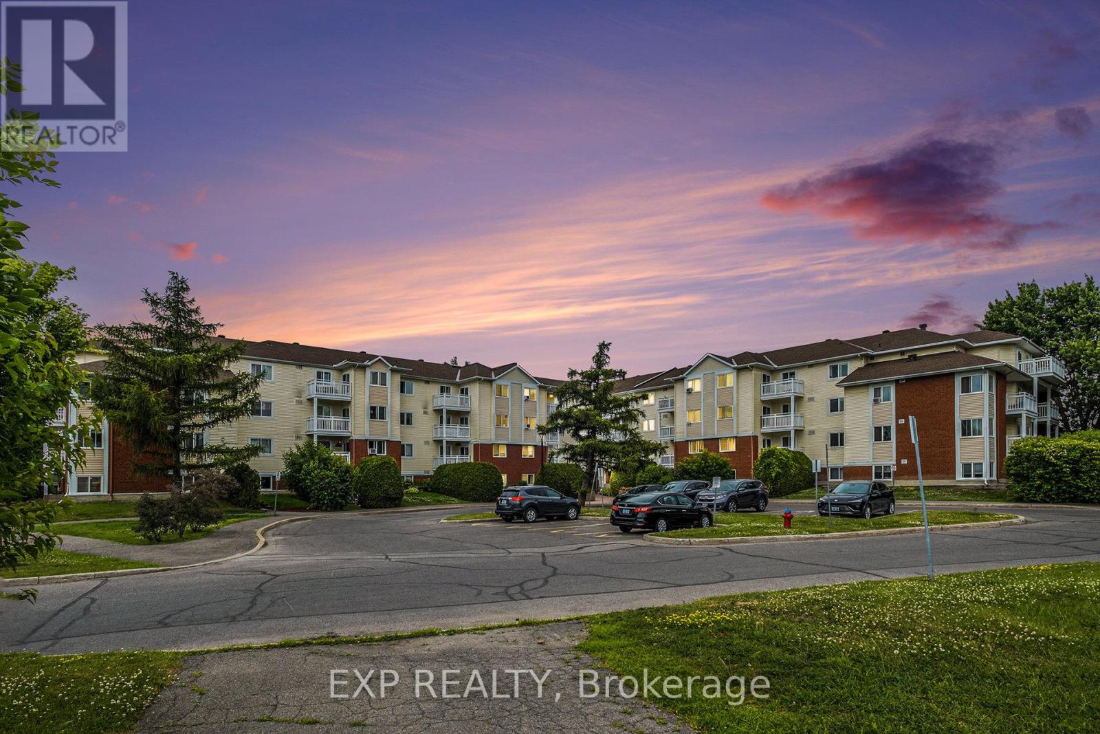 14 - 270 Lorry Greenberg Drive, Ottawa, Ontario  K1T 3K2 - Photo 1 - X12257129