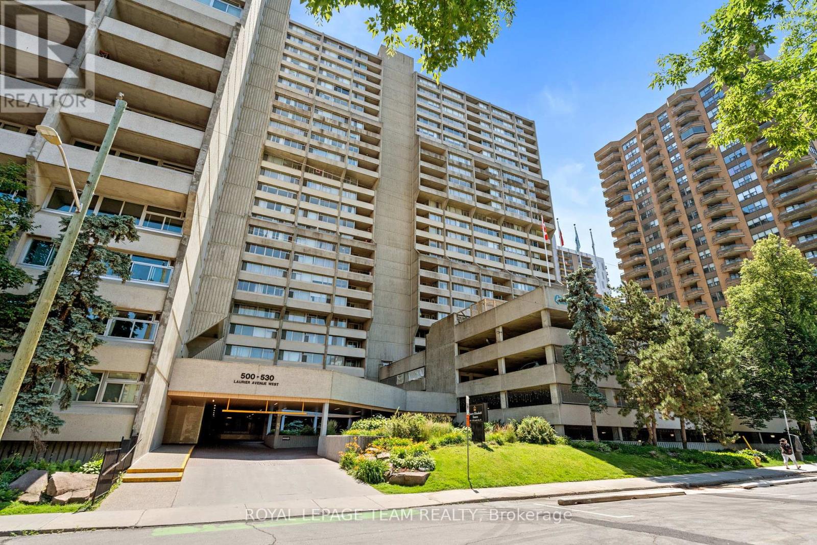 604 - 530 Laurier Avenue W, Ottawa, Ontario  K1R 7T1 - Photo 1 - X12257906