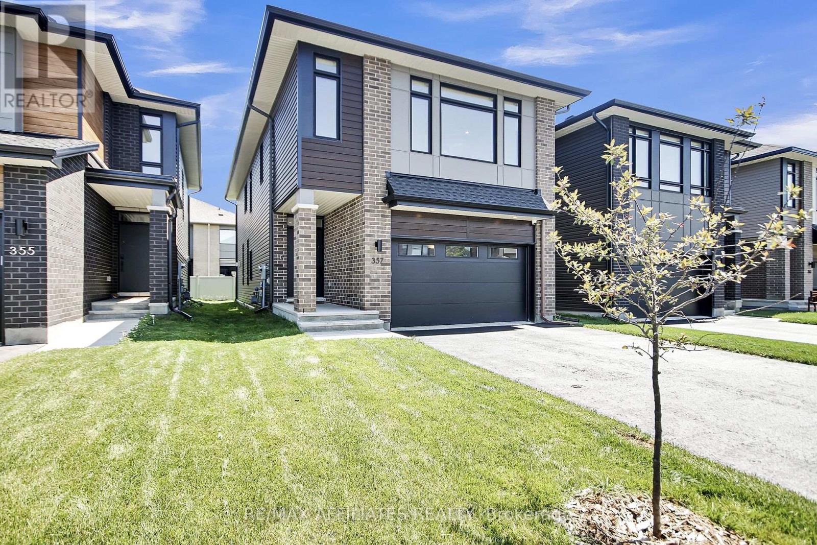357 Shoveler Grove, Ottawa, Ontario  K4M 1B2 - Photo 1 - X12265543