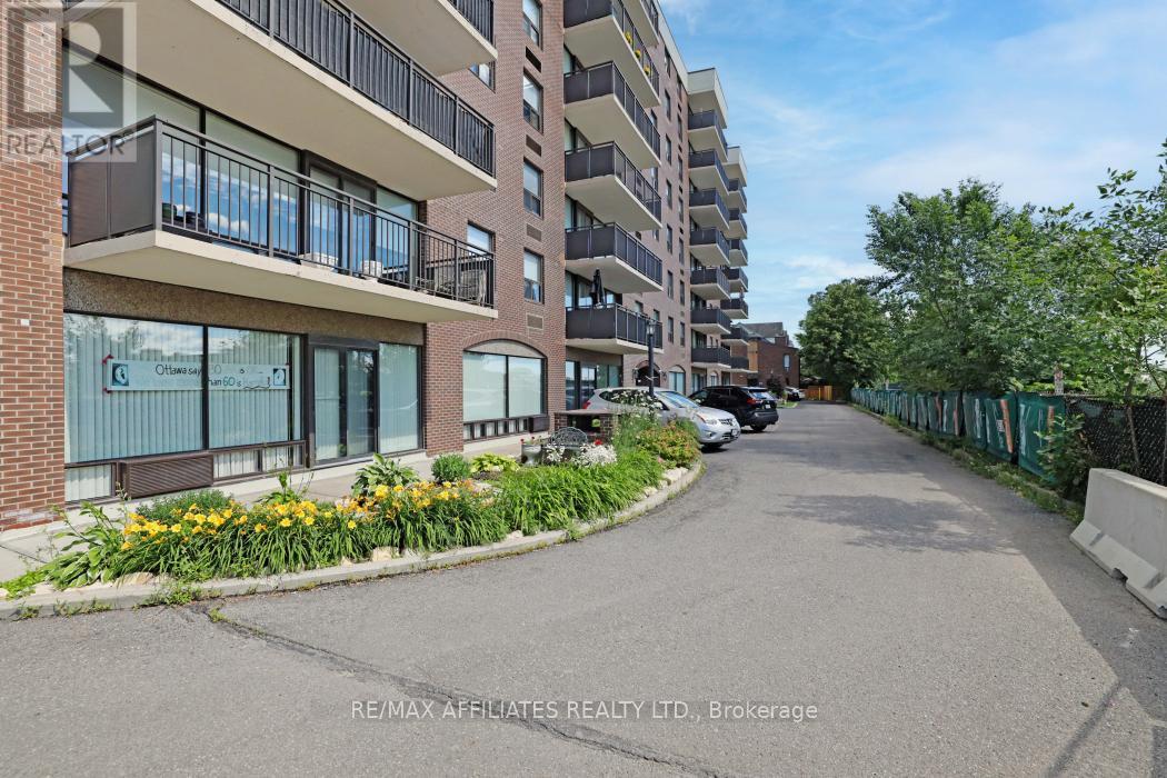 304 - 1190 Richmond Road, Ottawa, Ontario  K2B 8J3 - Photo 1 - X12268755
