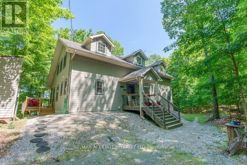 200 Walnut Point Road, Rideau Lakes, Ontario  K0G 1E0 - Photo 1 - X12279166