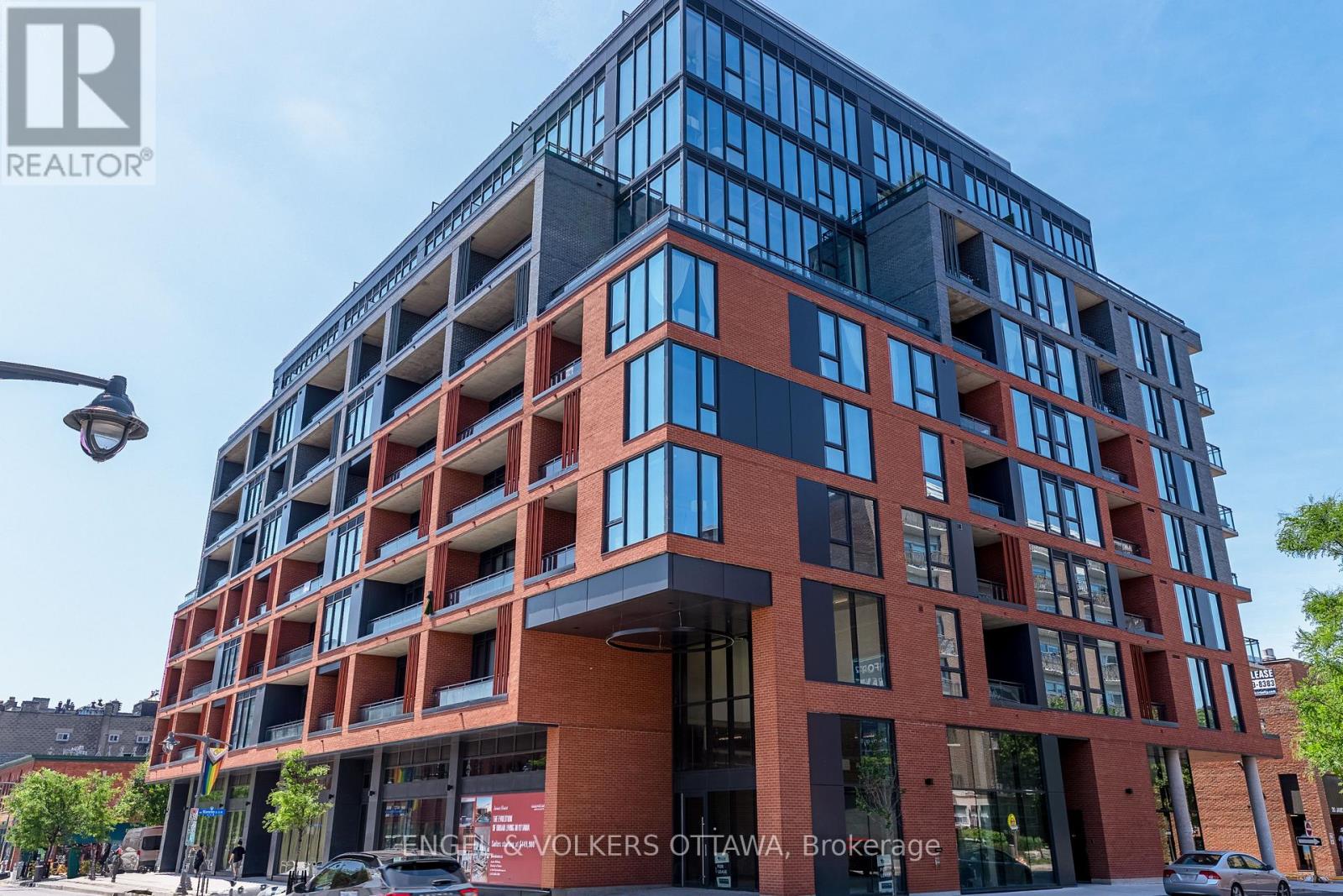 201 - 10 James Street, Ottawa, Ontario  K2P 1T2 - Photo 1 - X12280291