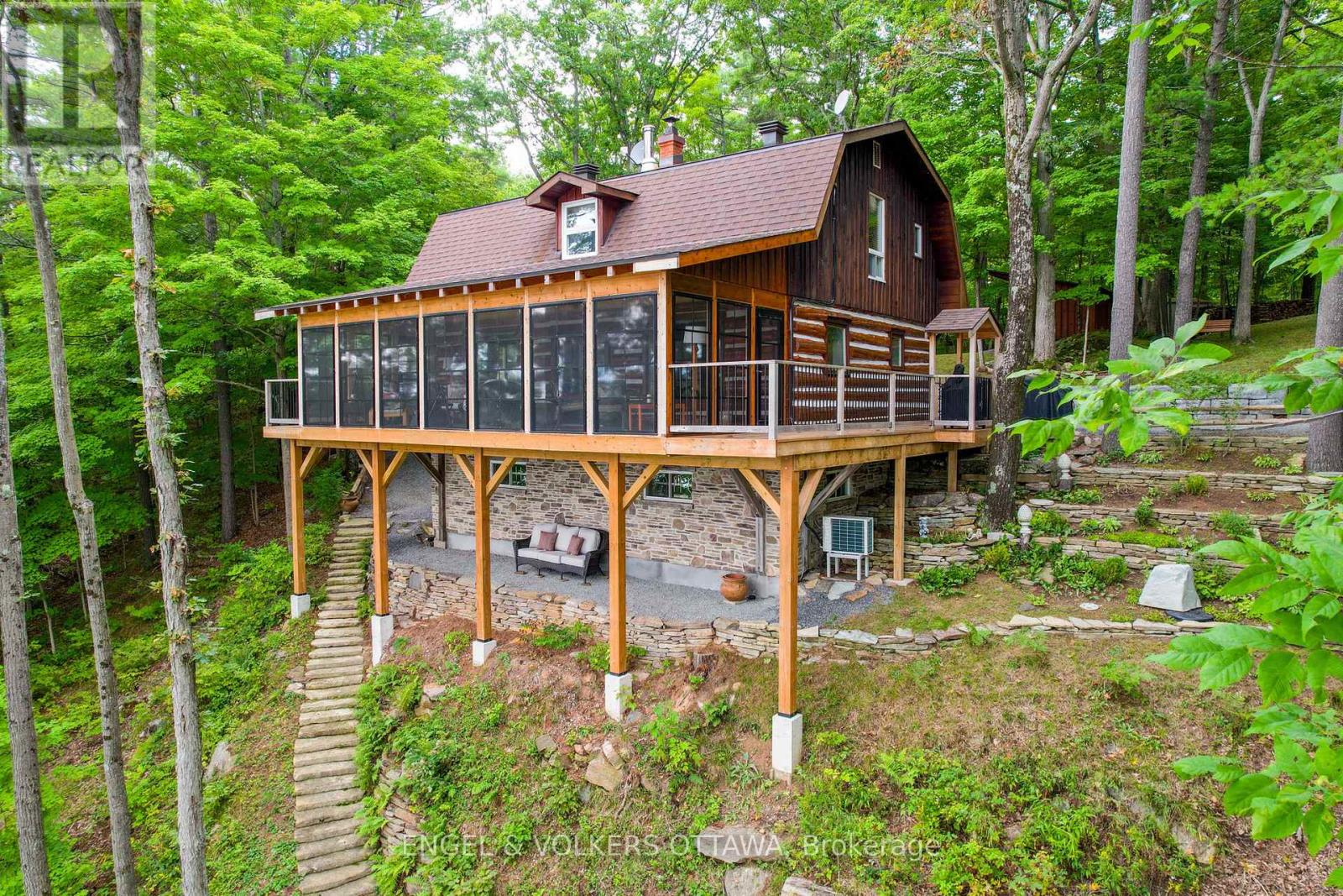 216 Connies Lane, Rideau Lakes, Ontario  K0G 1X0 - Photo 1 - X12330031