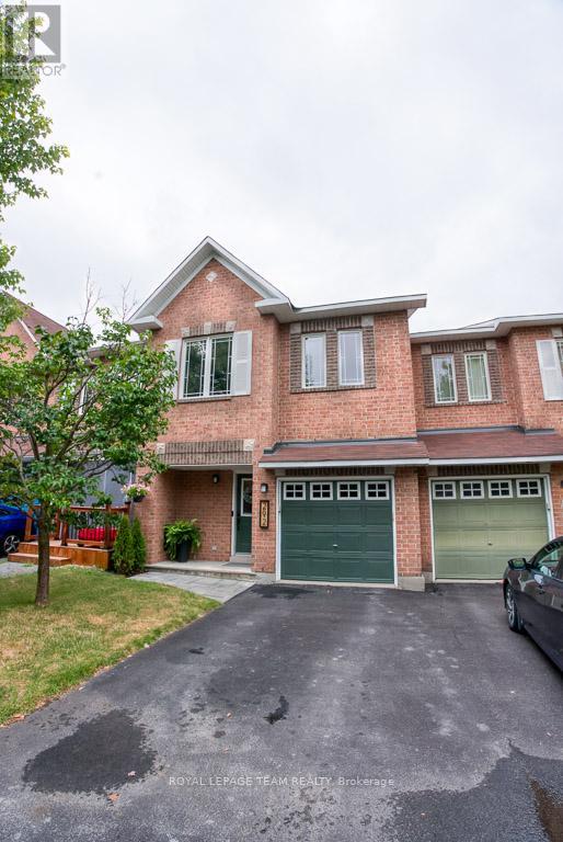 <h3>$614,900</h3><p>292 Forestbrook Street, Ottawa, Ontario</p>