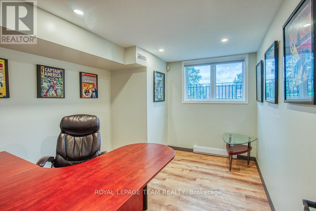 84 Centrepointe Drive, Ottawa, Ontario K2G 6B1 - Photo 14 - X12523314