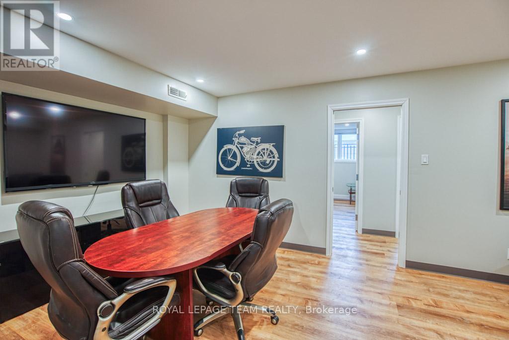 84 Centrepointe Drive, Ottawa, Ontario K2G 6B1 - Photo 16 - X12523314