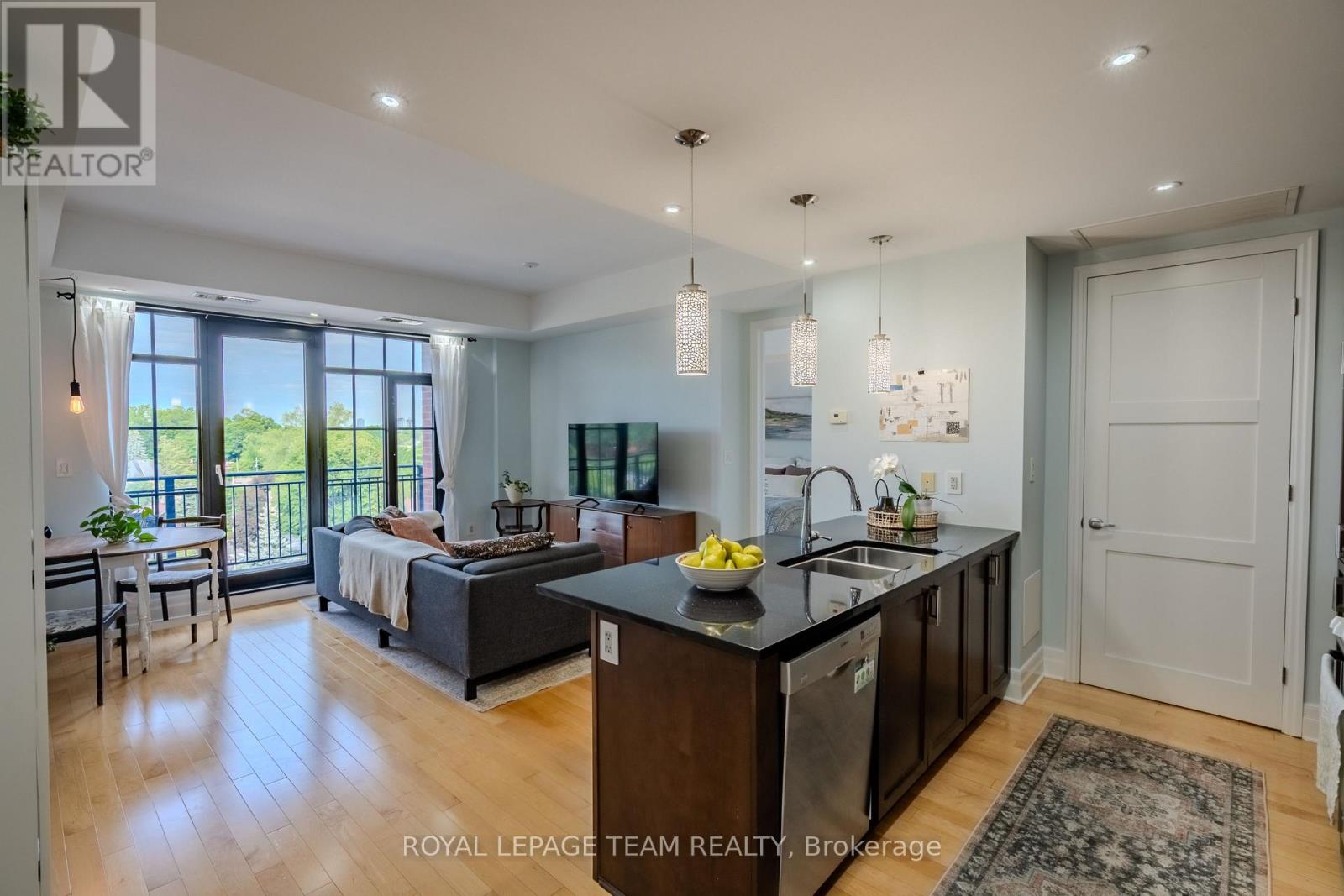 708 - 327 Breezehill Avenue S, Ottawa, Ontario K1Y 1R6 - Photo 7 - X13473384