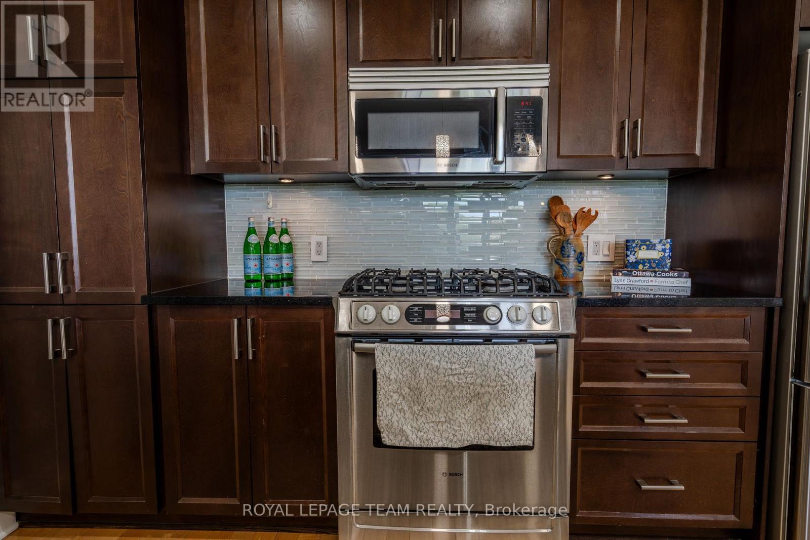 708 - 327 Breezehill Avenue S, Ottawa, Ontario K1Y 1R6 - Photo 9 - X13473384