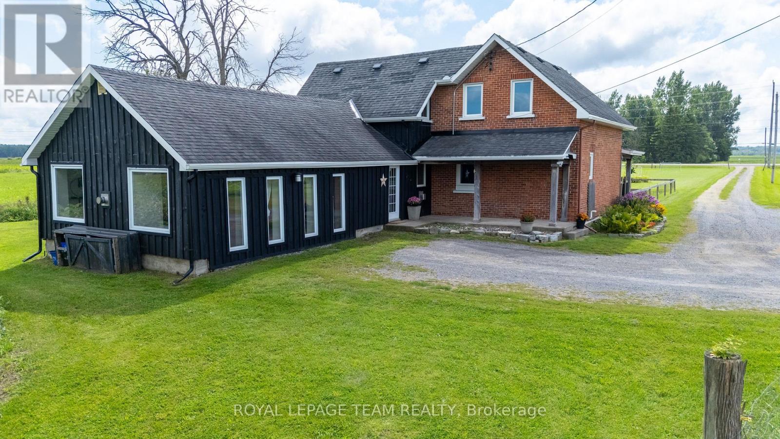 3570 Dunrobin Road, Ottawa, Ontario  K0A 3M0 - Photo 4 - X13739612