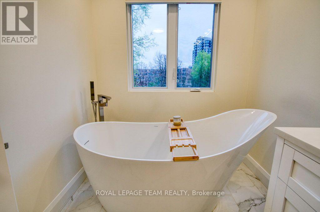 49 Aylen Avenue, Ottawa, Ontario  K2A 3P7 - Photo 21 - X13827340